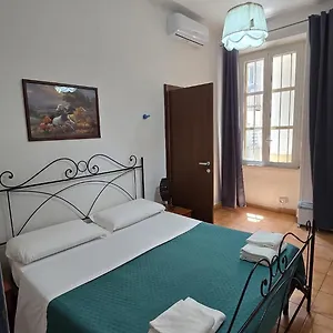 https://meltin-rome-guest-house.it-romehotels.com