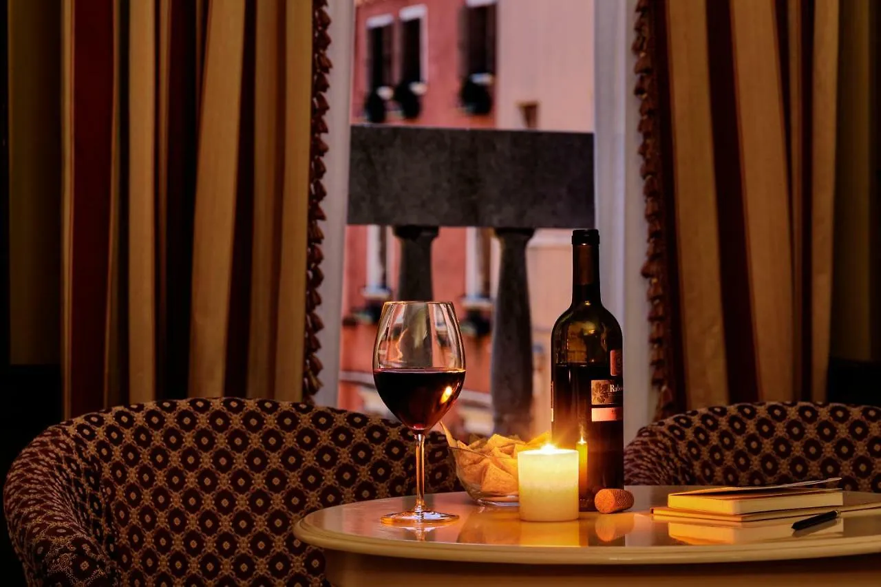 *** Guest house Ca' Bragadin E Carabba Hotel Venice Italy